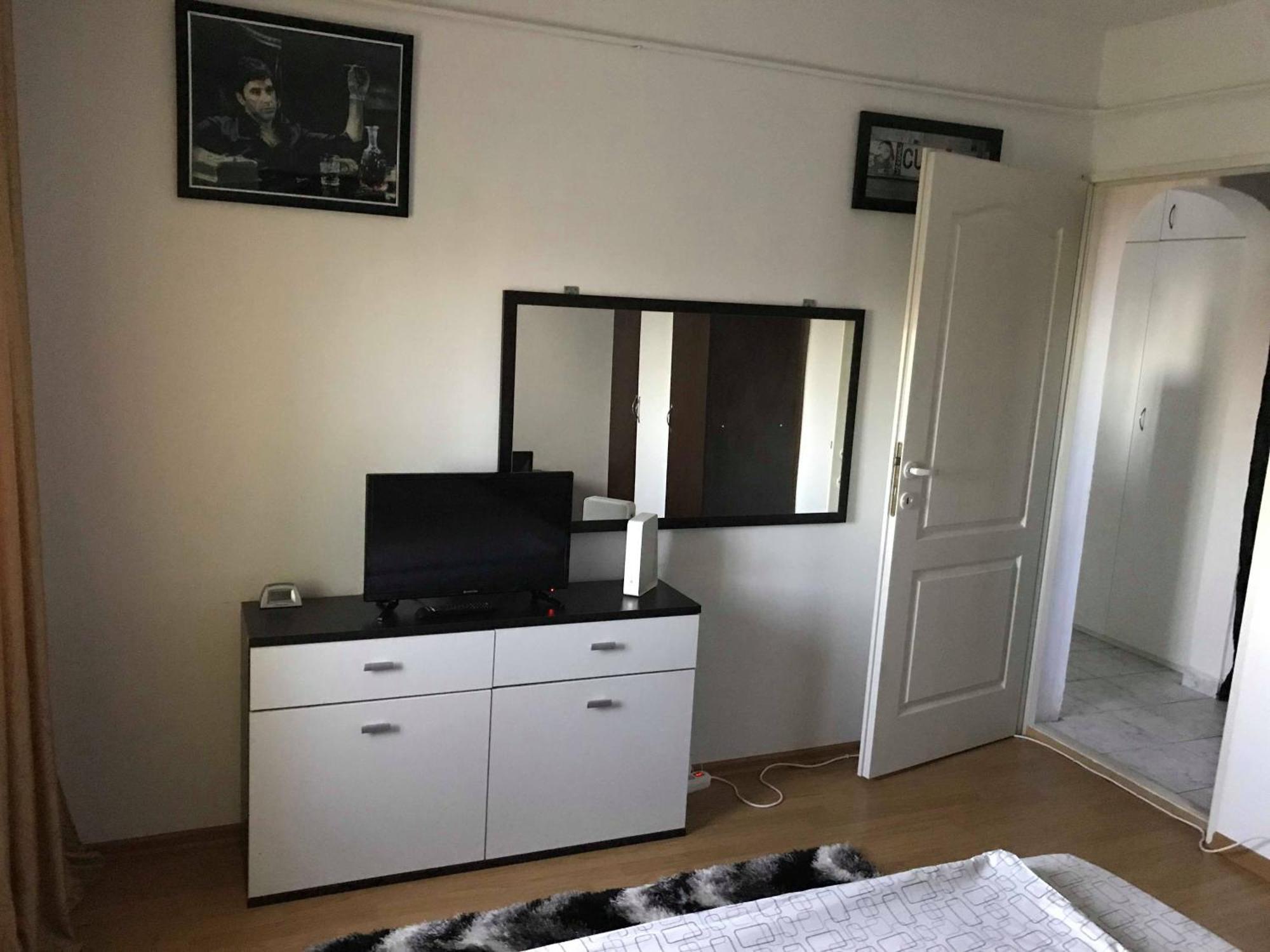 Apartament Port Turistic Мангалия Екстериор снимка